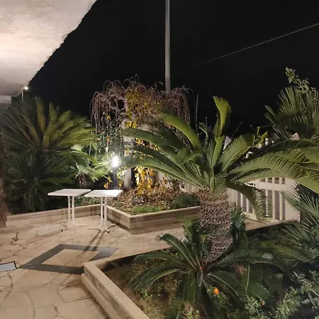 Roby Holiday home